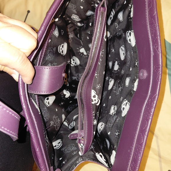 Betsey Johnson Xomattie tote bag Purple Plum Color - Picture 5 of 10